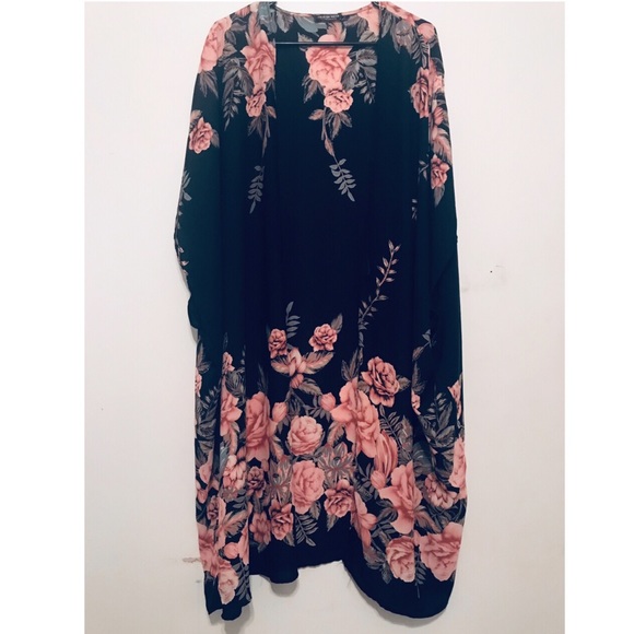 Fashion Nova Tops - Fashion Nova Plus Oversized Cardigan Kimono 2X 🌹